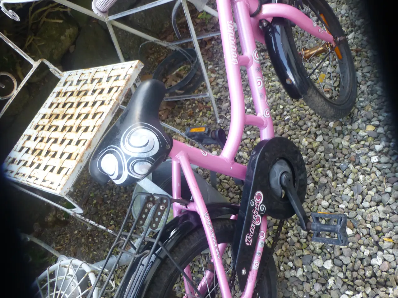 Billede 2 - Tårnby pigecykel 16" dæk