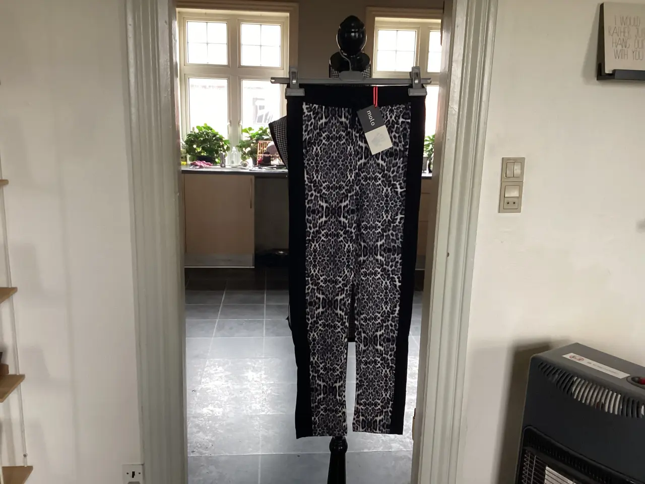 Billede 1 - Børne Bukser / Leggins.Forsk. Str.
