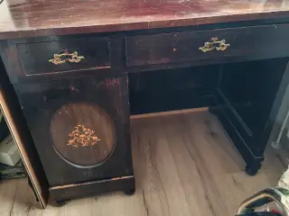 Gammelt skrivebord