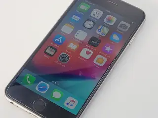 ⭐️· 📱 iPhone 6 - Nulstillet og Klar til Ny Ejer!