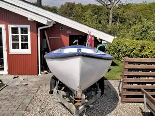 Fin og velholdt båd med Korsør motor.