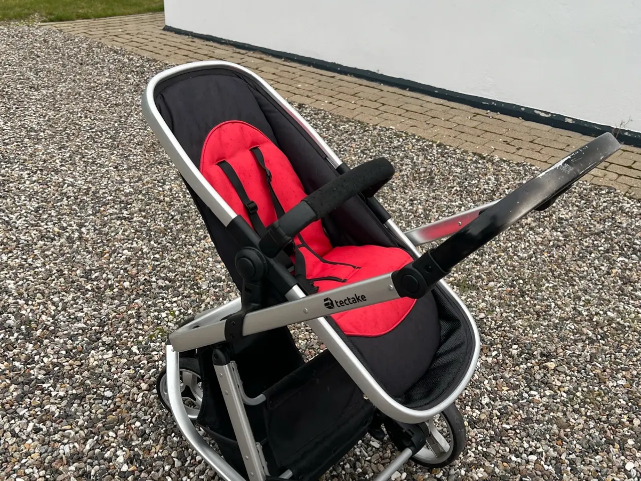Billede 2 - Tectake kombivogn!