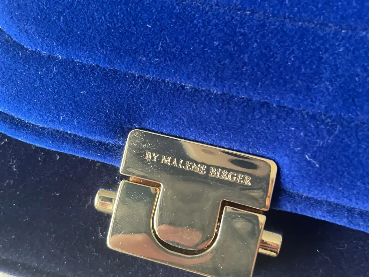 Billede 5 - Ny Malene Birger velour taske
