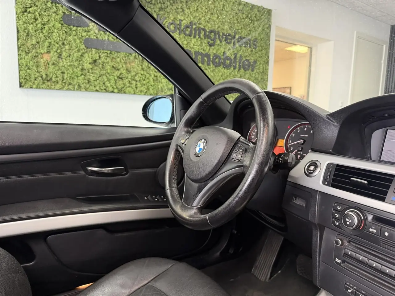 Billede 10 - BMW 325i 2,5 170HK Aut.