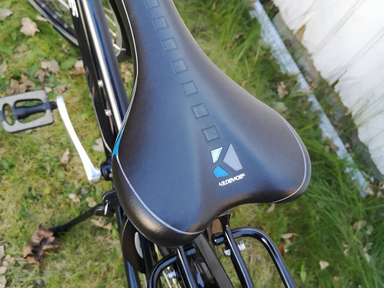 Billede 9 - Næsten nye Kildemoes dame- pige cykel 28", 51cm ,7