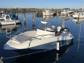 Ørnvik 555 comander