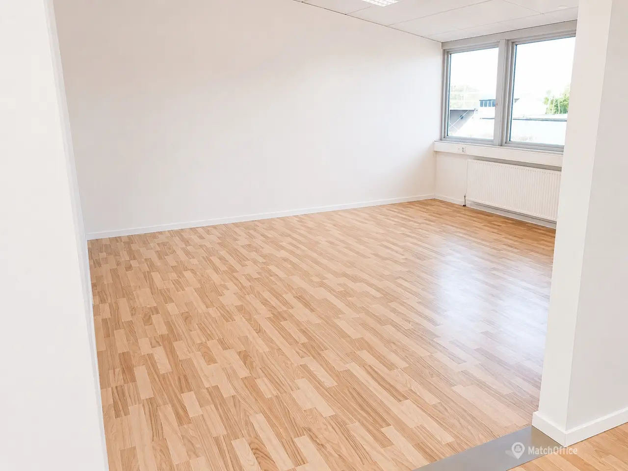 Billede 10 - Synligt erhvervslejemål på 250 m2 i Struer - Ideelt til butik.. showroom eller lager