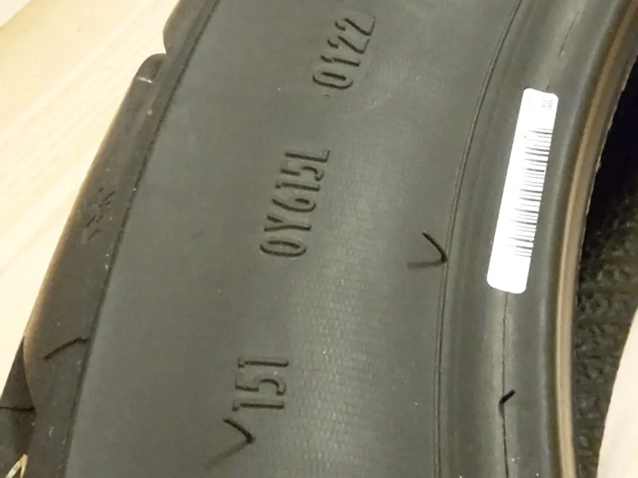 Billede 6 - Metzeler Bagdæk 150/70-R17 med 3mm mønster