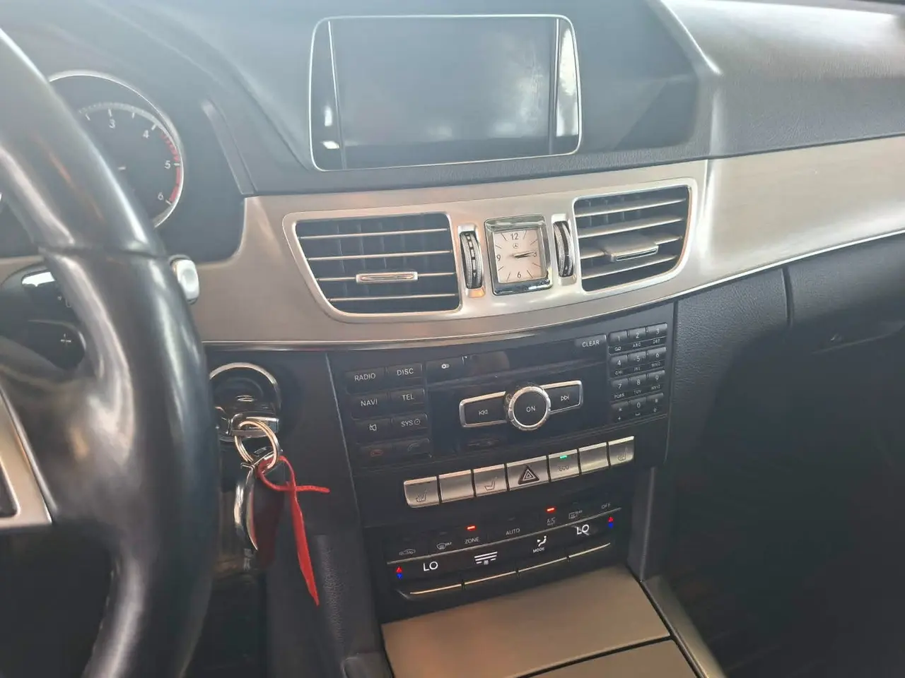 Billede 10 - Mercedes E200 2,2 CDi Avantgarde stc. aut.