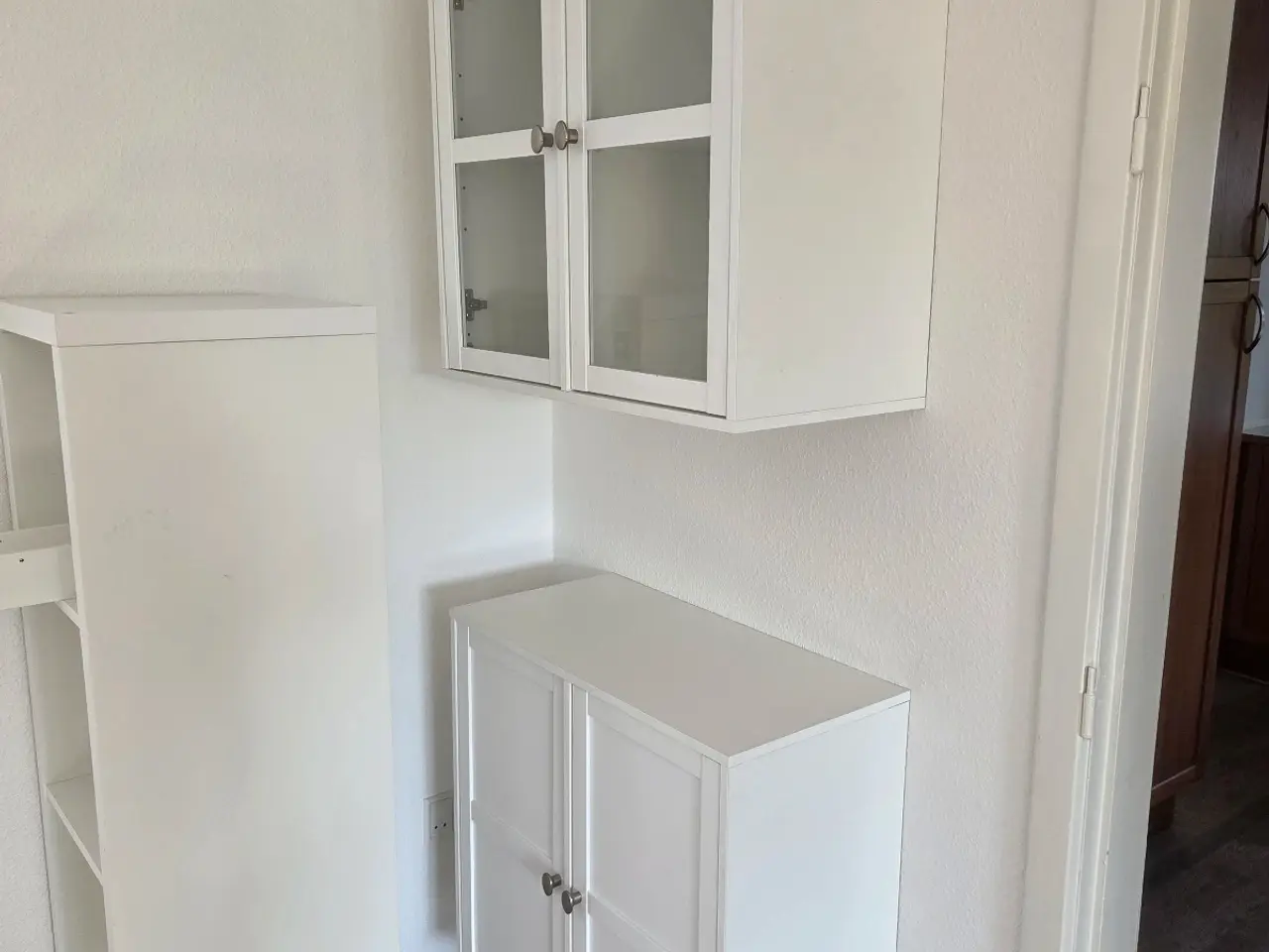 Billede 1 - 2 stk vitrine skabe
