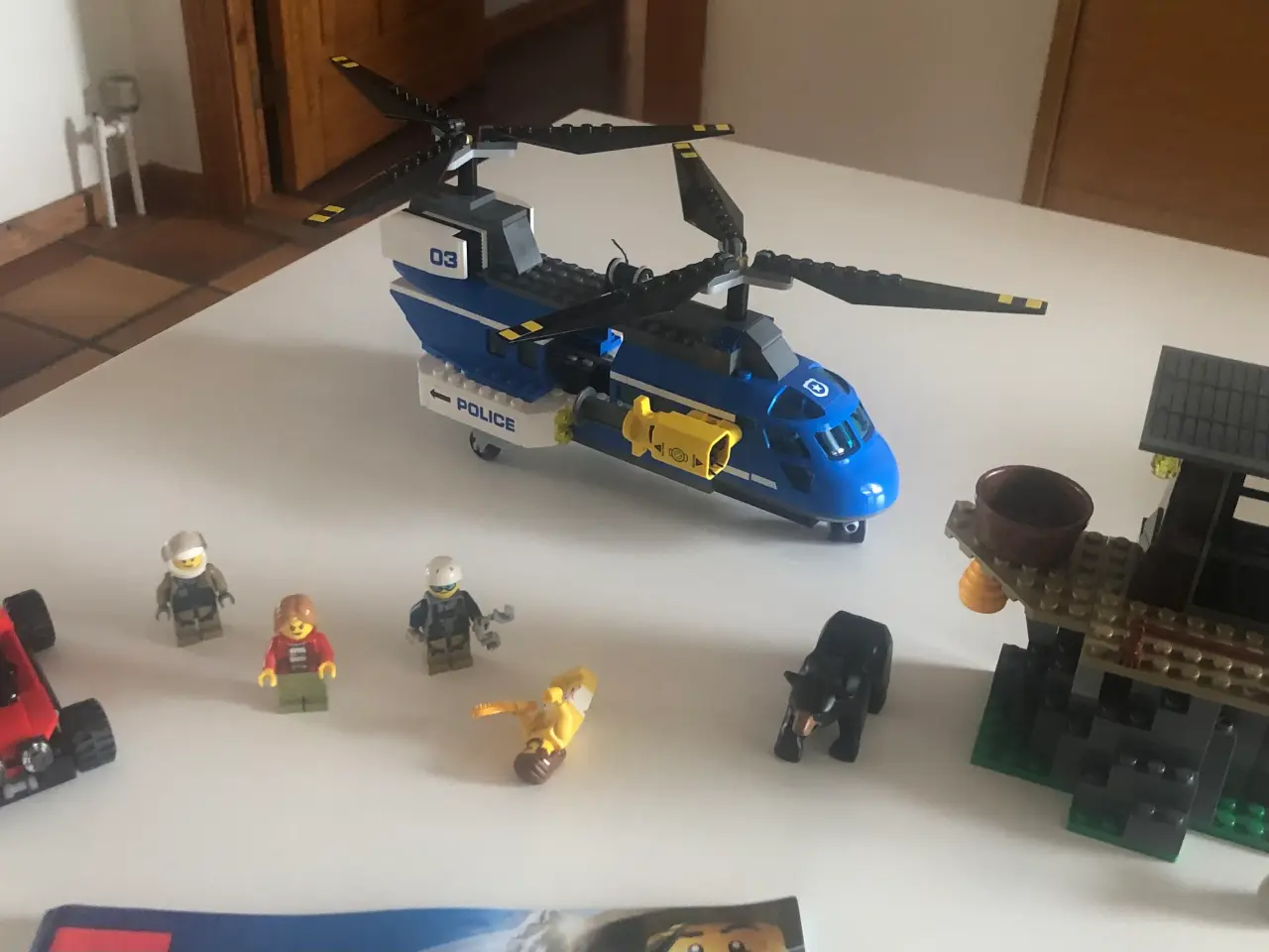 Billede 2 - Lego city: Anholdelsen på bjerget (60173)