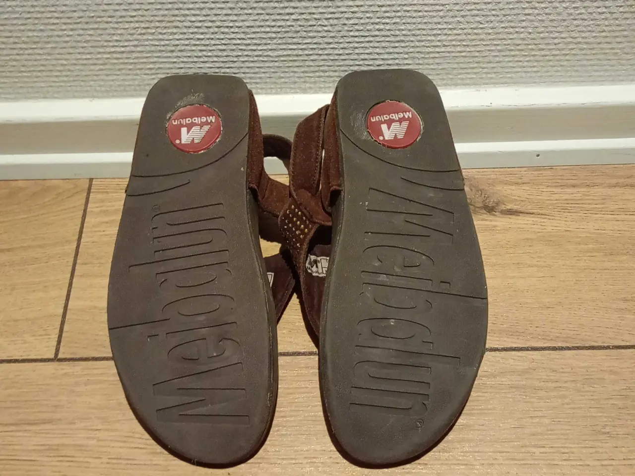 Billede 2 - Damesandaler med Velcro,  MEIBALUN, brun, str. 38.
