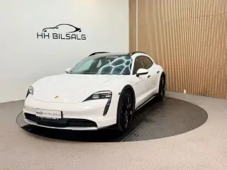 Porsche Taycan 4 Performance+ Cross Turismo