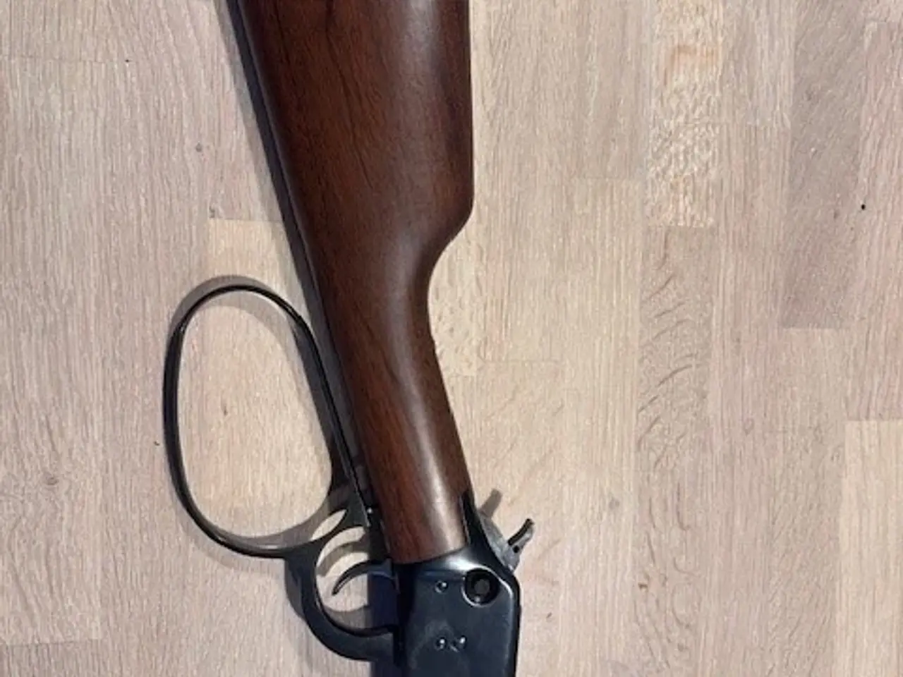 Billede 1 - WINCHESTER MODEL 94AE, bøjlespænder i KAL .44 REM