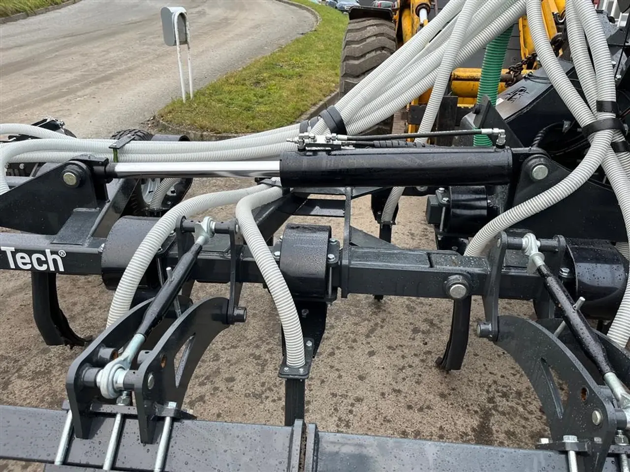 Billede 11 - Intertech Fabriksny 7.50 m. tandnedfælder