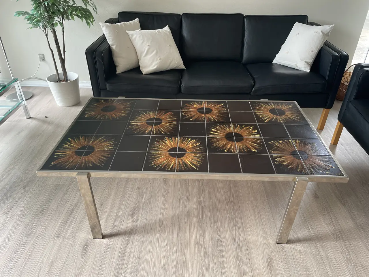 Billede 2 - Flot retro sofabord med kakler