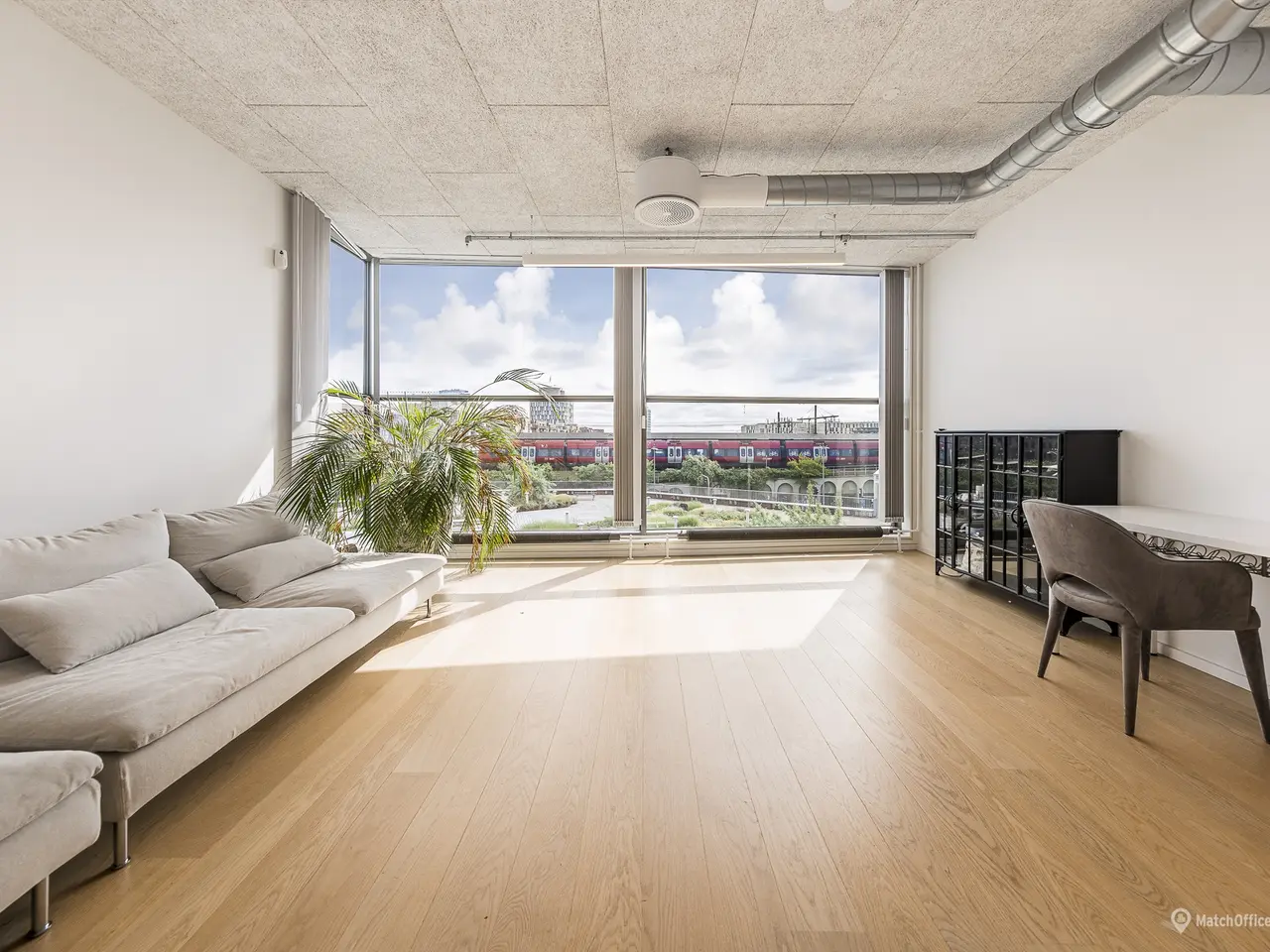 Billede 4 - TIETGENS HAVE – kontor i New Nordic stil