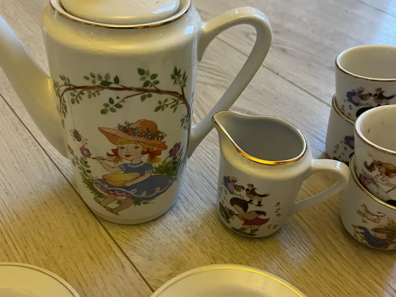 Billede 3 - Vintage kaffestel til børn fra Kahla 