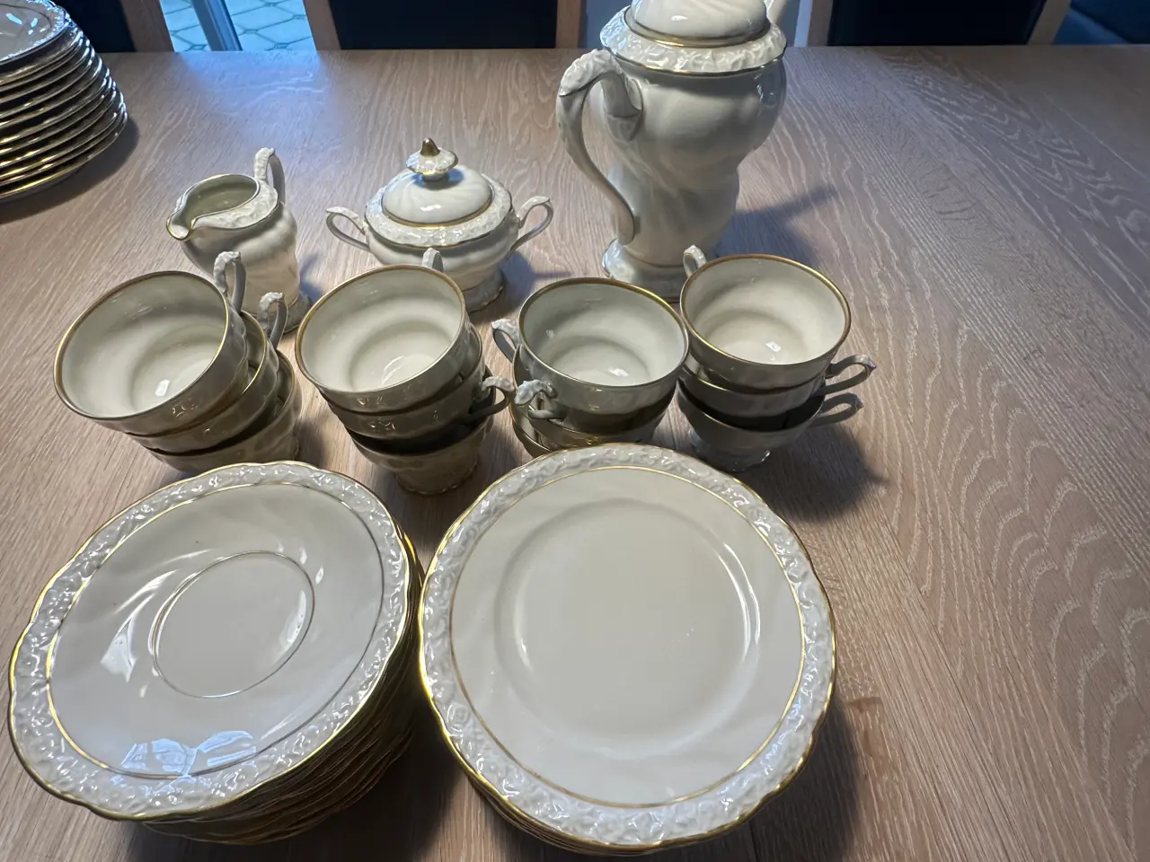 Billede 4 - Komplet Edelweiss kaffe - og spisestel til 10 pers