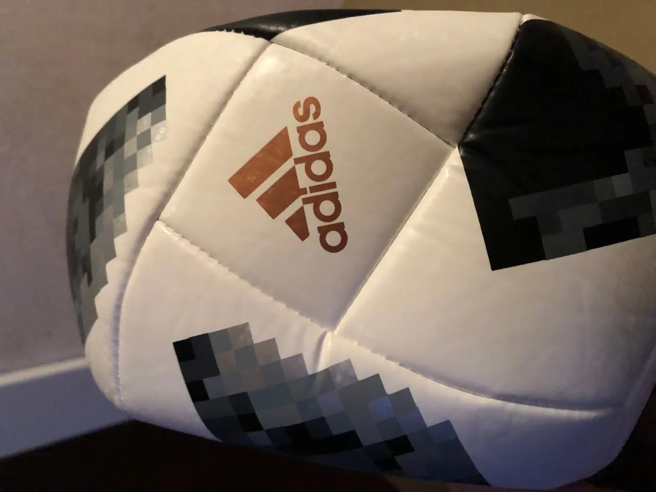 Billede 2 - Adidas fodbold
