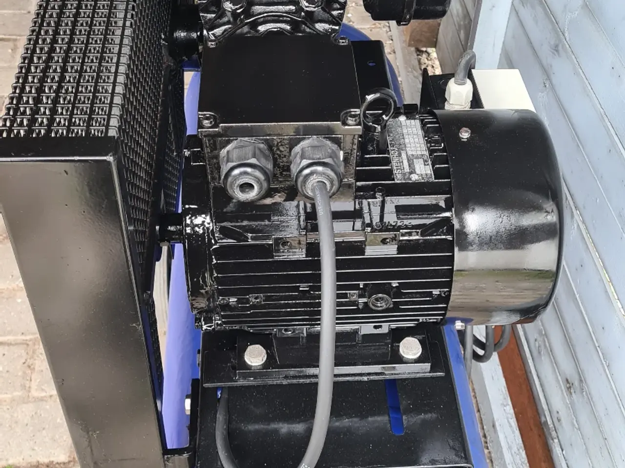 Billede 3 - Stenhøj kompressor 4.hk . 120 liter 