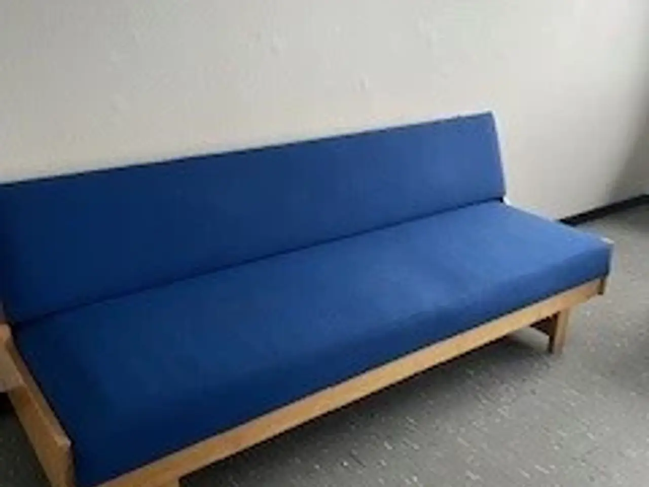 Billede 1 - Inventar fra chaufførlokale til afhentning
