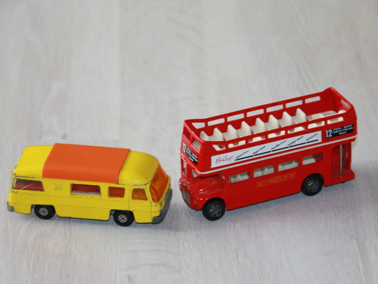 Billede 1 - London bus Motor max nr. 61051, Matchbox