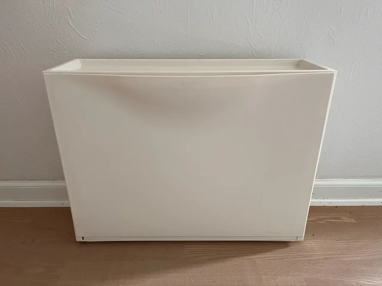 Billede 1 - Hvid IKEA TRONES skokasse