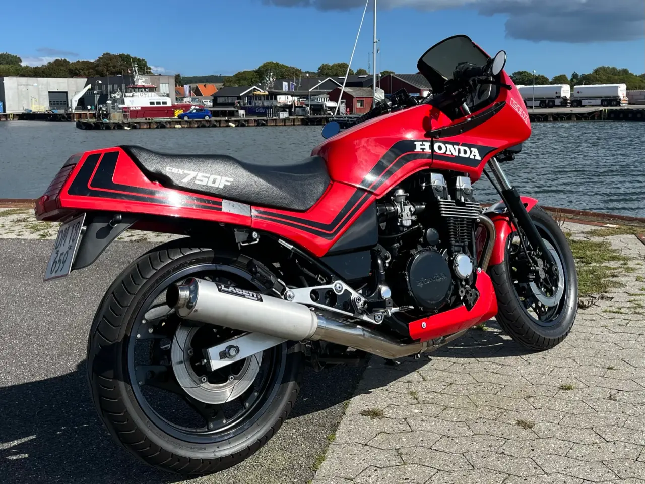 Billede 2 - Honda cbx750 f - ny stand!!!!!
