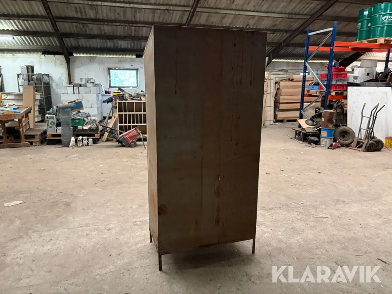 Billede 6 - Garderobeskab i metal - 1 styk