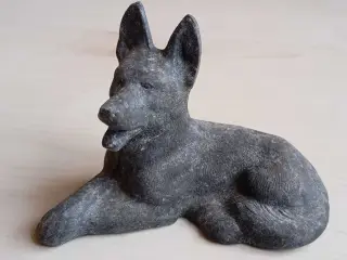 Metal hund. Schæferhund