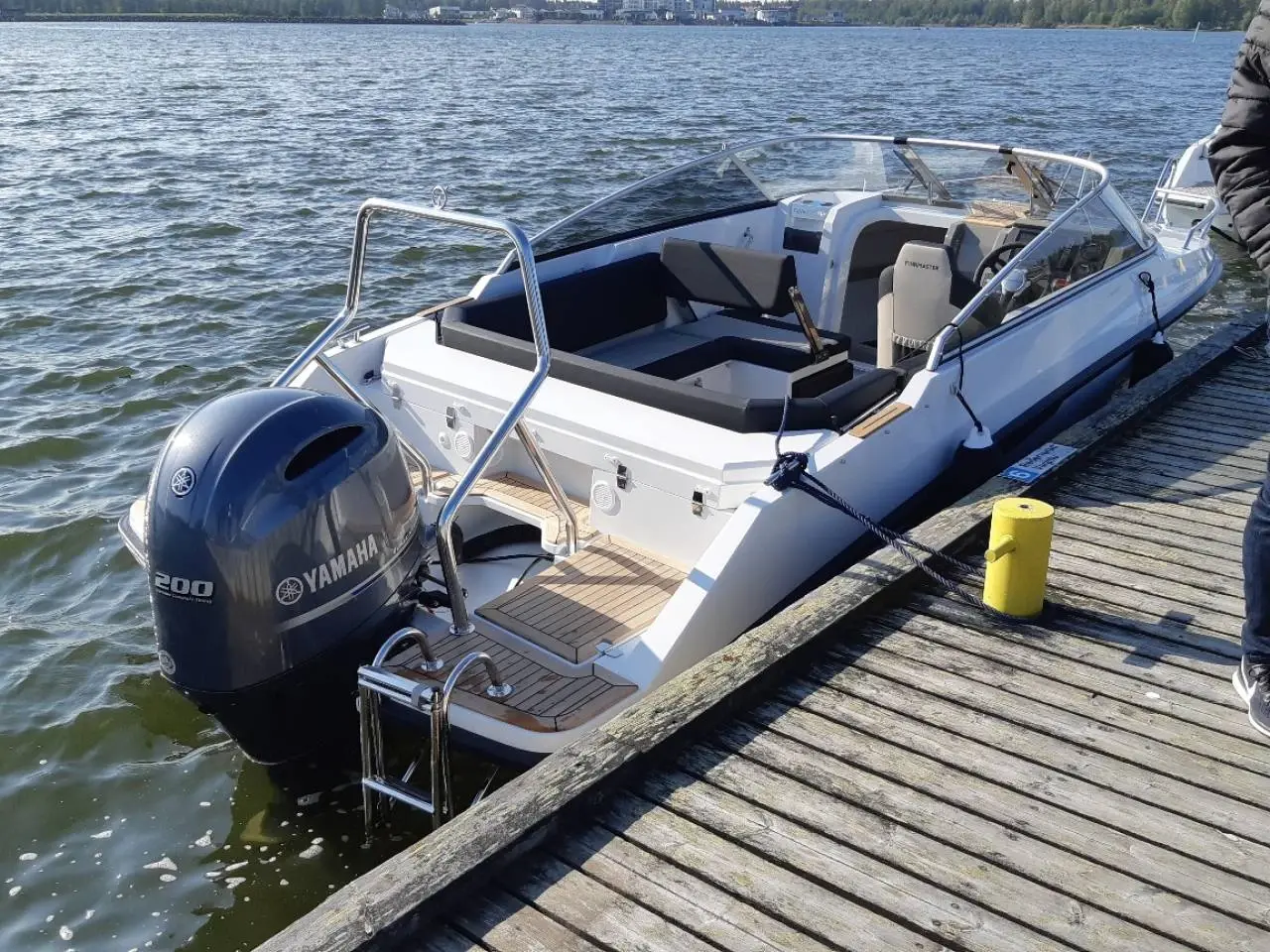 Billede 33 - Finnmaster T6 - Yamaha 150 HK/Udstyr