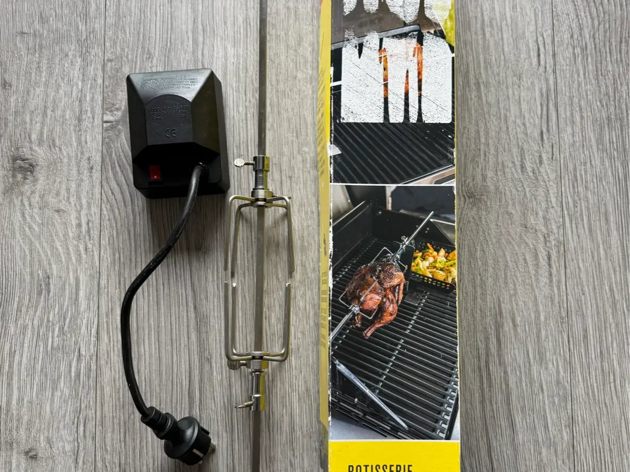 Billede 1 - Motor & spyd til Char-Broil rotisserie.