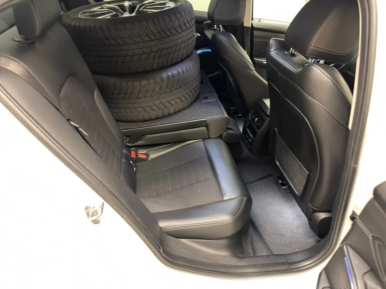 Billede 14 - BMW 330d 3,0 Sport Line aut.