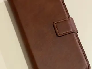 Læderitui for iPhone14