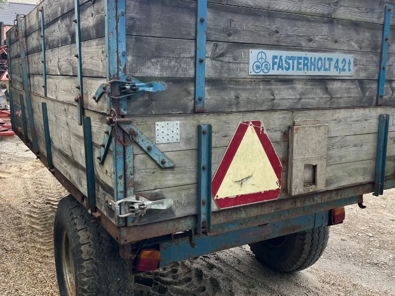 Billede 5 - Fasterholdt Tipvpgn 4,2 Tons