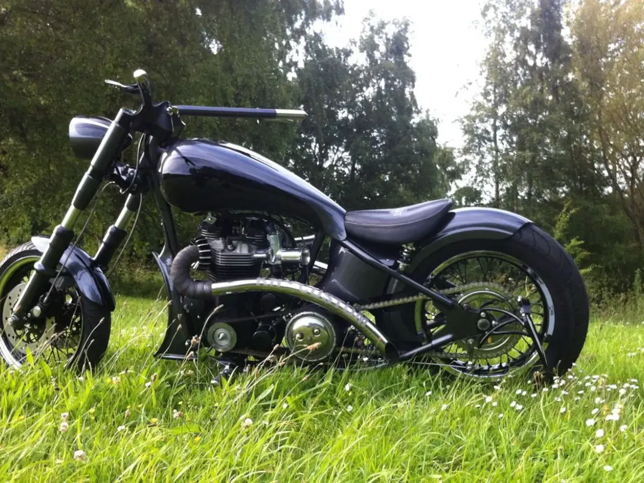 Billede 2 - Triumph Thunderbird- Byttes til Båd
