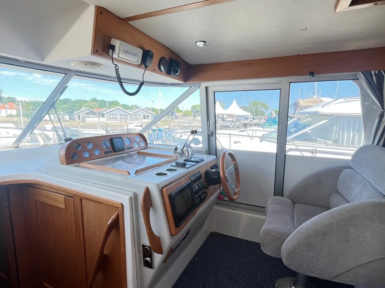 Billede 8 - Nimbus 380 Commander