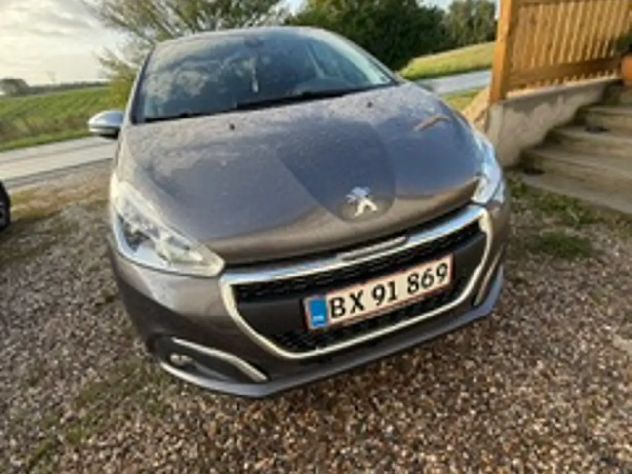 Billede 6 - Meget velholdt Peugeot 208