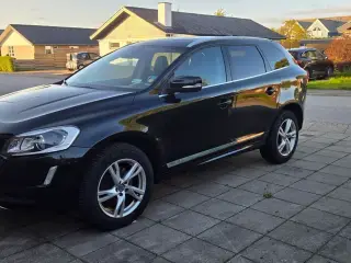 Volvo XC60 2,0 D4 181 Summum aut.