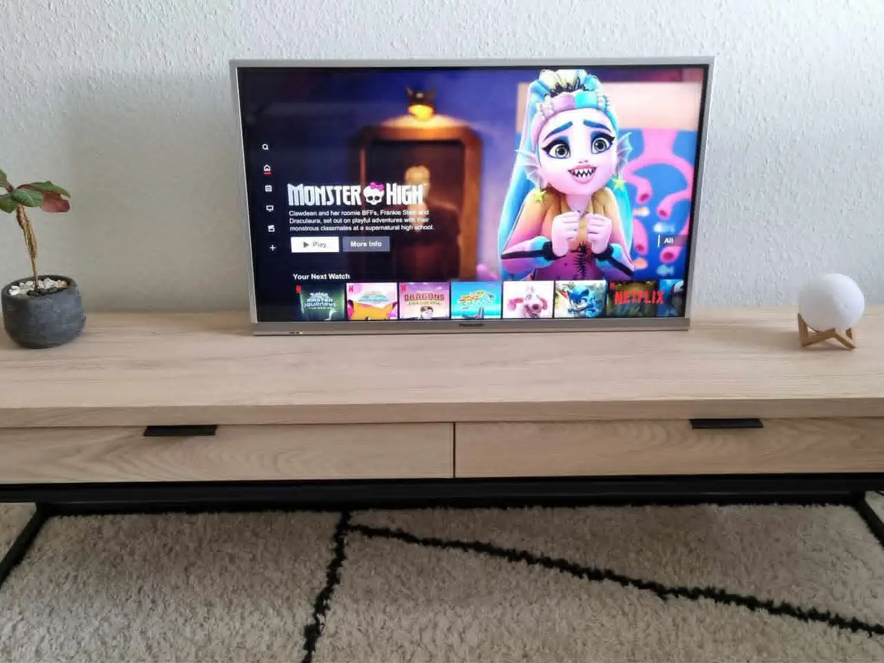 Billede 2 - Tv bord, Cannet, egetræ