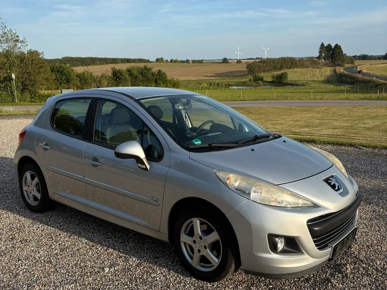 Billede 2 - 🚗 Peugeot 207 1.6 HDi – 92 HK – G99 - Årgang 2011