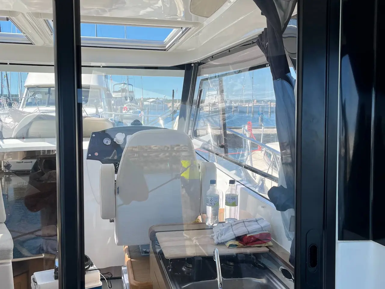 Billede 4 - Beneteau Antares 8.80 m/ 250hk Mercury