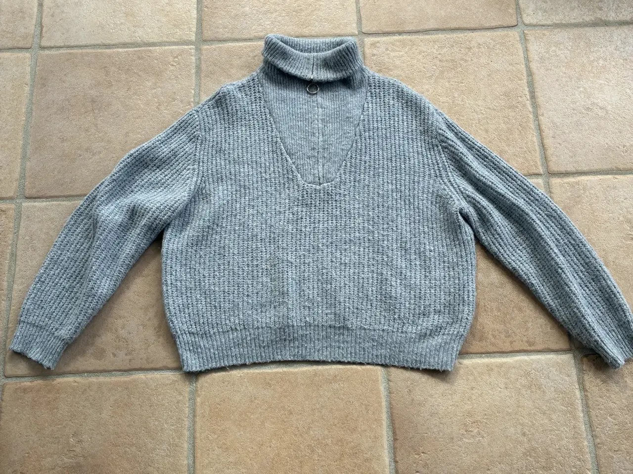 Billede 1 - Only sweater str. M