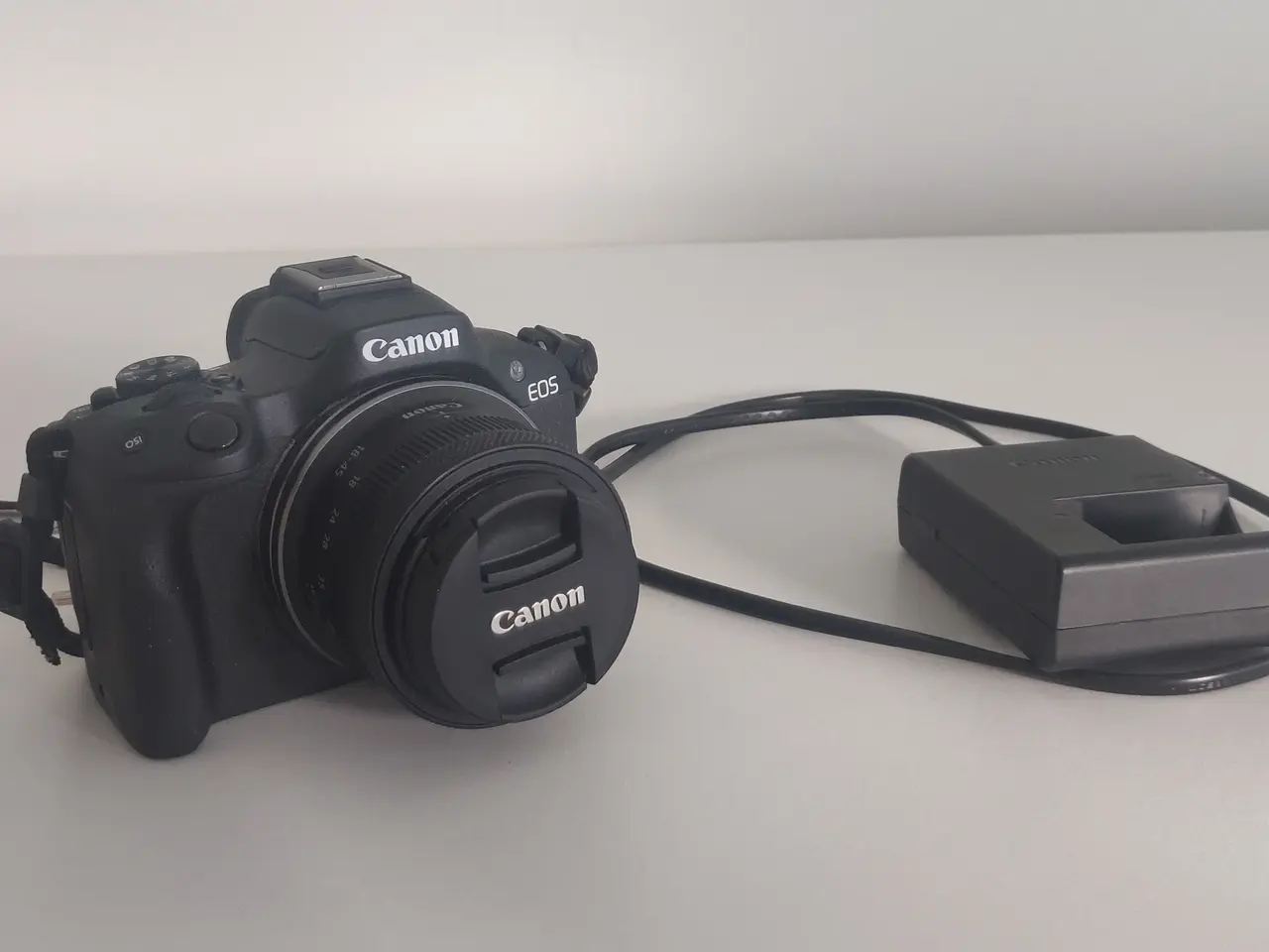 Billede 3 - Canon R50 næsten ny