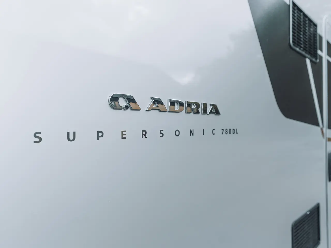 Billede 8 - Adria Mercedes-Benz Super Sonic 780 DL
