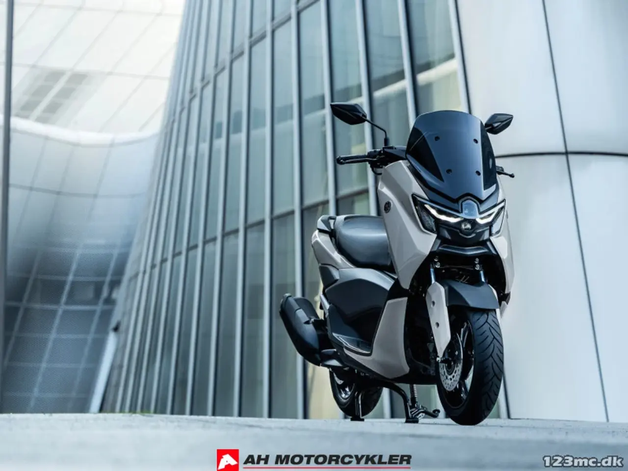 Billede 12 - Yamaha N-Max 125 Tech MAX Crystal Graphite