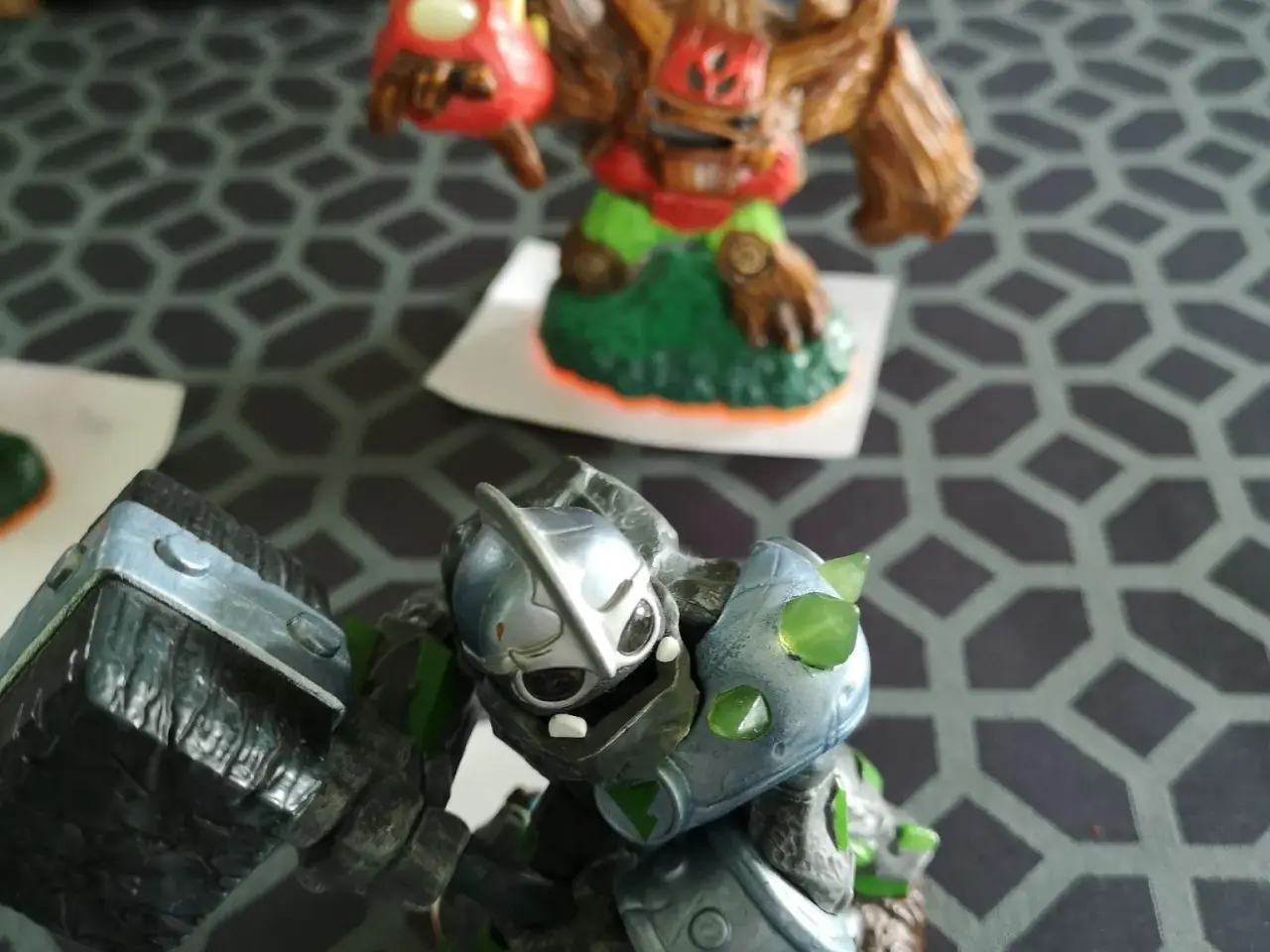 Billede 3 - 16 skyllanders figurer30-50kr pr stk.
