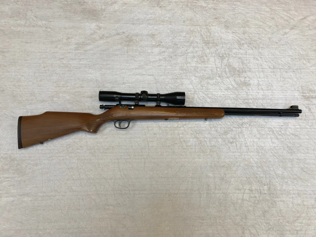 Billede 1 - Marlin Salonriffel 