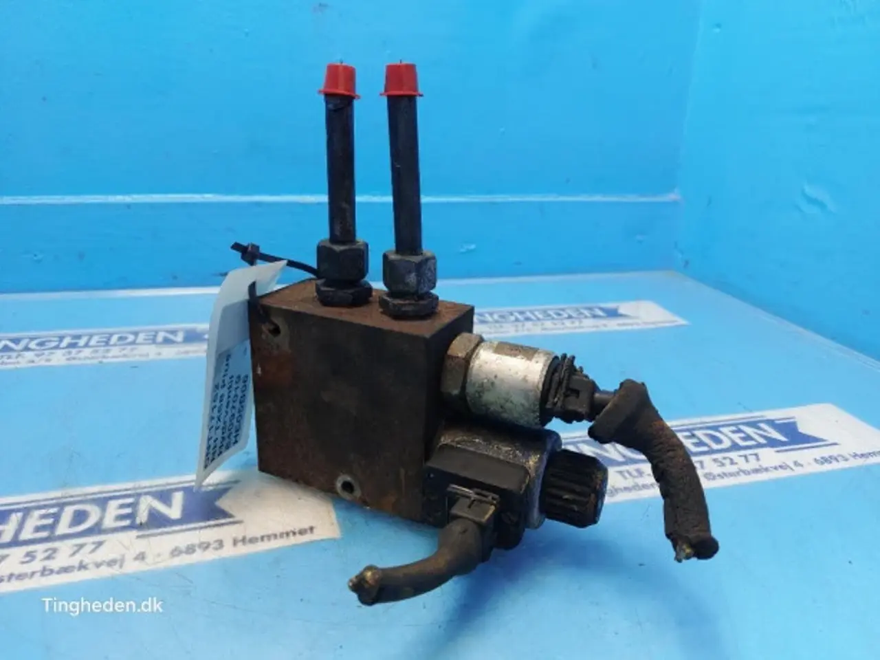 Billede 4 - New Holland TX68 Hydraulikventil 84097019
